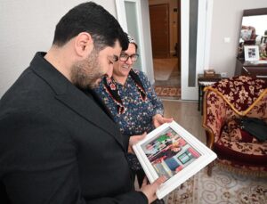 AK Parti Etimesgut İlçe Başkanı Yasin Şankazan’dan şehit öğretmen Aybüke Yalçın’ın annesine ziyaret