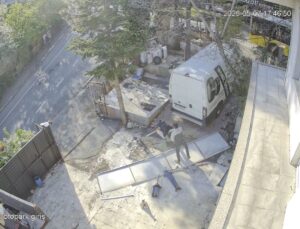 Aylarca kira ödemediği için tahliye edilen eski kiracı, 74 yaşındaki mülk sahibini odunla dövdü