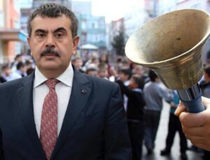 Bakan Tekin’den ezber bozan müfredat çıkışı: O ifadelerin hepsi değiştirildi