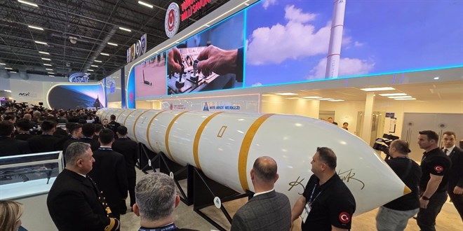 Bakanlık, 6 bin km menzilli Balistik Füzeyi tanıttı: Yıldırımhan