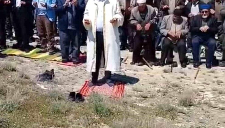 Başkentte vatandaşlardan yağmur duası