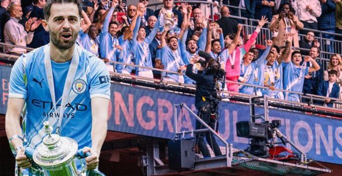 FA Cup’ta şampiyon Manchester City! Bernardo Silva kupayla veda etti
