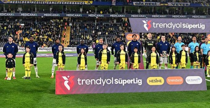 Fenerbahçe’de sakatlık şoku! 3 yıldız birden kadroda yer almayacak…
