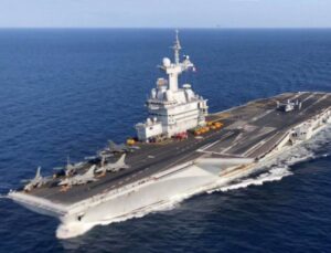 Fransa’nın amiral gemisi Charles de Gaulle Kızıldeniz’e gönderildi
