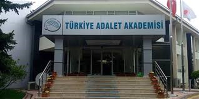 Hakim ve savcı adaylarına yapay zeka destekli eğitim
