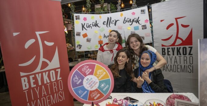 İstanbul Medipol Üniversitesi öğrencileri, STK’lerle hazırladıkları sosyal sorumluluk projelerini fuarda tanıttı