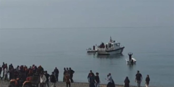 İstanbul'da devrilen jet skideki 2 kişiden biri öldü