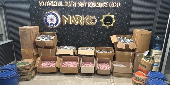 İstanbul'da yaklaşık 1 milyon uyuşturucu hap ele geçirildi