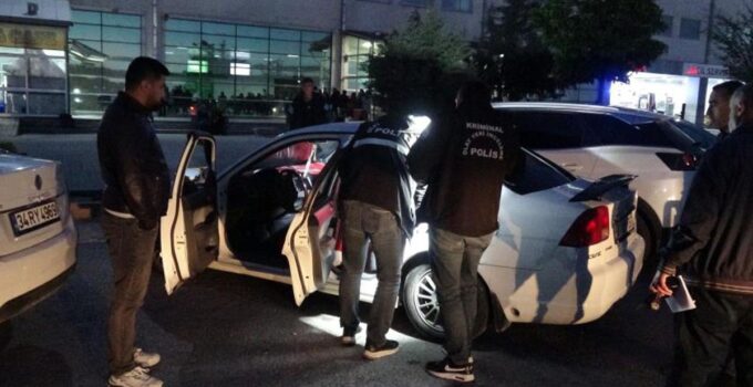 Malatya’da sosyal medyada tartışan gençlerin çocuk parkındaki kavgası kanlı bitti