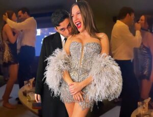 Serenay Sarıkaya ve Mert Demir aşk dolu danslarıyla romantizmin dibine vurdu