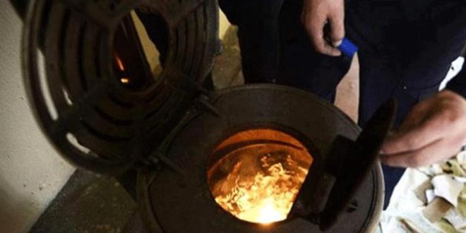 Sobadan sızan gaz can aldı