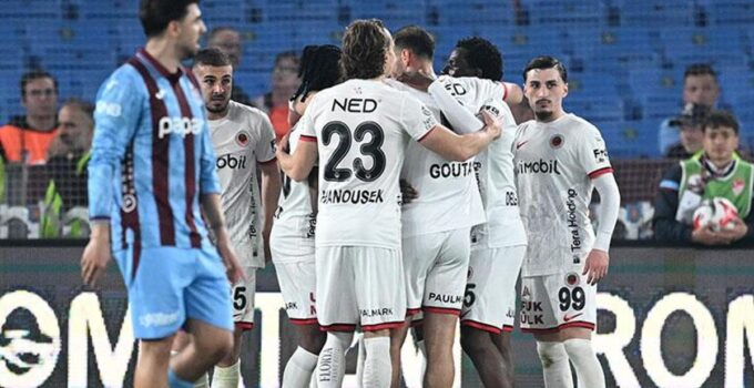 CANLI |  GENÇLER BAŞARDI! Trabzon’da 3 puan 3 golle geldi… Trabzonspor – Gençlerbirliği maç sonucu 0-3