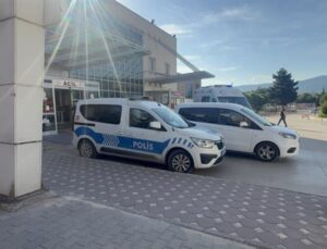 Amca oğulları arasındaki alacak verecek tartışması kanlı bitti: 1 ölü