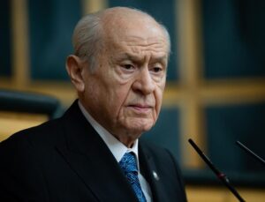 Bahçeli kürsüden Özel’e çağrı yaptı: Ateşe körükle gitmemeli, aklı selimle hareket etmelidir