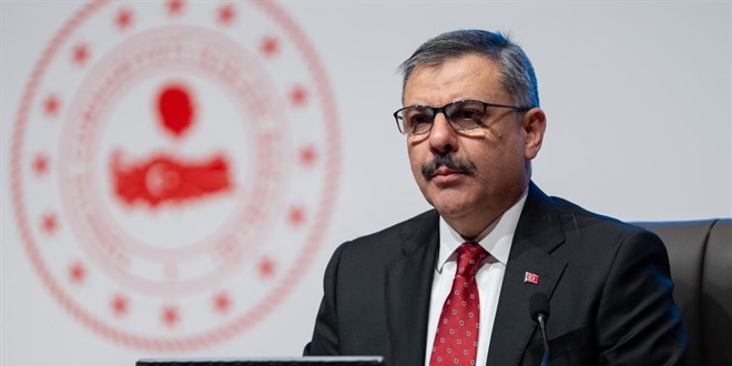 Bakan Çiftçi, çeşitli temaslarda bulunmak üzere KKTC'ye geldi