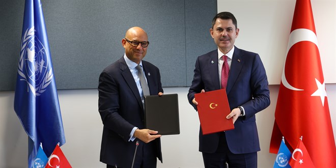 Bakan Kurum, 'COP31 Ev Sahibi Ülke Anlaşması'nı imzaladı