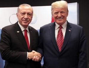 İsrail basını Cumhurbaşkanı Erdoğan’ın, Trump’ı ikna edip İran’a karşı silah planını iptal ettirdiğini yazdı