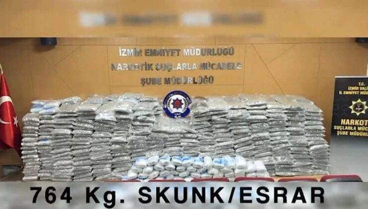 İzmir’de düzenlenen operasyonda 764 kilogram uyuşturucu madde ele geçirildi