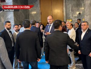 Kılıçdaroğlu mu Özel mi? İşte CHP Grup Toplantısı’nın yapılacağı salona ilk gelen ekip