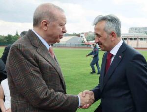Yeni transfer iddiası! Erdoğan’ın "Daha geçmedin mi?" diye sitemi harekete geçirdi