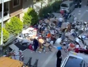 7 aydır kira alamayan ev sahibi, çilingirle girdiği dairedeki eşyaları sokağa attı
