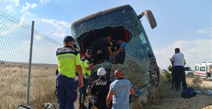 Aksaray’da otobüs yoldan çıktı; yaralılar var