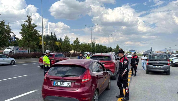 Ankara’da NATO Zirvesi kapsamında asayiş ve trafik denetimleri tüm hızıyla devam ediyor