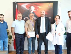 Anne karnında şant tedavisiyle hayata tutunan bebek sağlıklı şekilde taburcu edildi