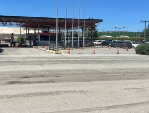 Arkadaşına şaka amaçlı ‘bombayla rehin tutuluyorum’ mesajı, ekipleri harekete geçirdi