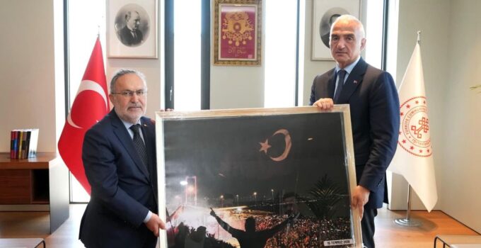 Bakan Ersoy: 15 Temmuz’un gelecek nesillere doğru aktarılması ortak sorumluluğumuz
