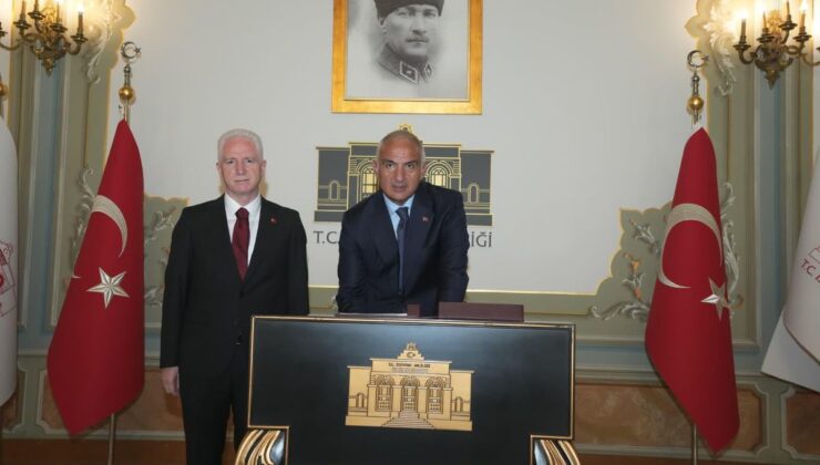 Bakan Ersoy, Vali Gül ile bir araya geldi: İstanbul’da kurumlar arası güçlü iş birliğine önem veriyoruz