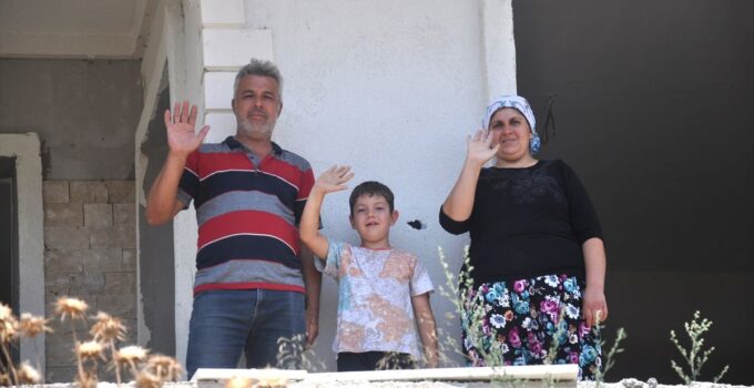 Bakan Kurum’a videosunu paylaştığı Ödemişli Muzaffer’den çay daveti