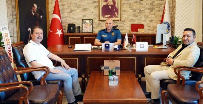 Beypazarı Belediye Başkanı Özer Kasap, İlçe Emniyet Müdürlüğünü ziyaret etti