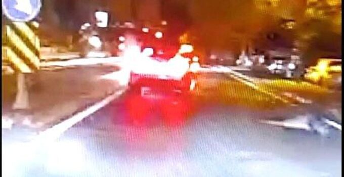 Buca’da belediye işçisinin ölümüne neden olan feci kaza kamerada