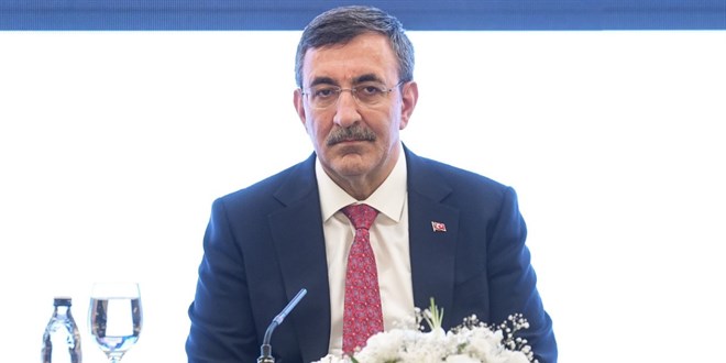 Cevdet Yılmaz'dan dezenflasyon mesajı