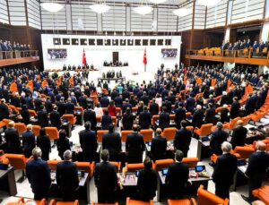 CHP’de büyük çöküş! Meclis’teki parti sıralaması altüst oldu