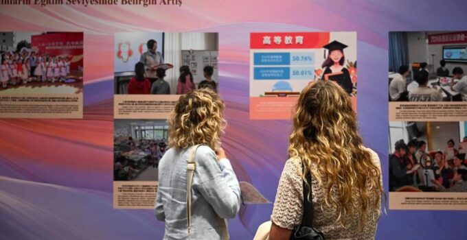 Çin’in Kadınların Dijital Alanda Güçlenmesine Yönelik Sergisi İstanbul’da Açıldı
