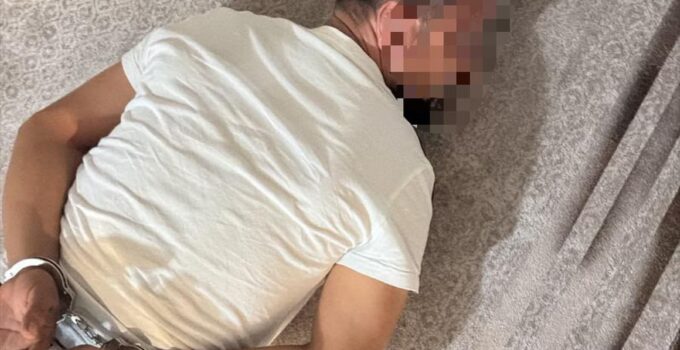 FETÖ yalanıyla bir günde iki kişiyi 3 milyon lira dolandıran sahte polisler yakalandı
