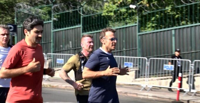 Fransa Cumhurbaşkanı Macron, Ankara’da sabah koşusu yaptı