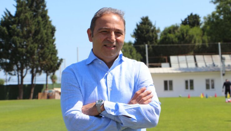 Fuat Çapa: İstanbul takımlarının bir oyuncuya ödediği bonservis bedeline takım kurmak zorundayız