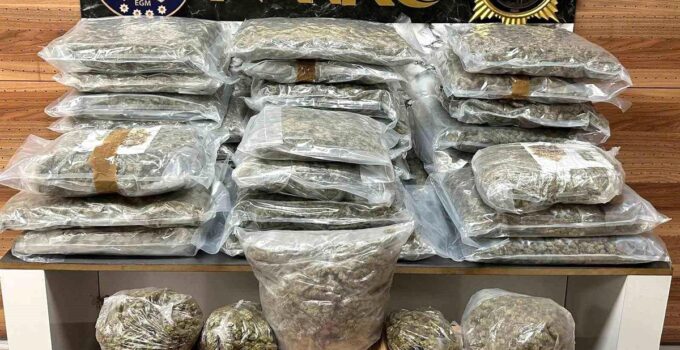 İstanbul’da uyuşturucu operasyonu: 7 gözaltı