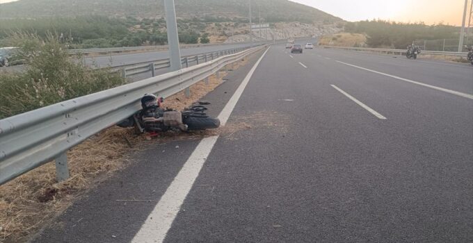 İzmir’de motosiklet eğitmeni trafik kazasında öldü