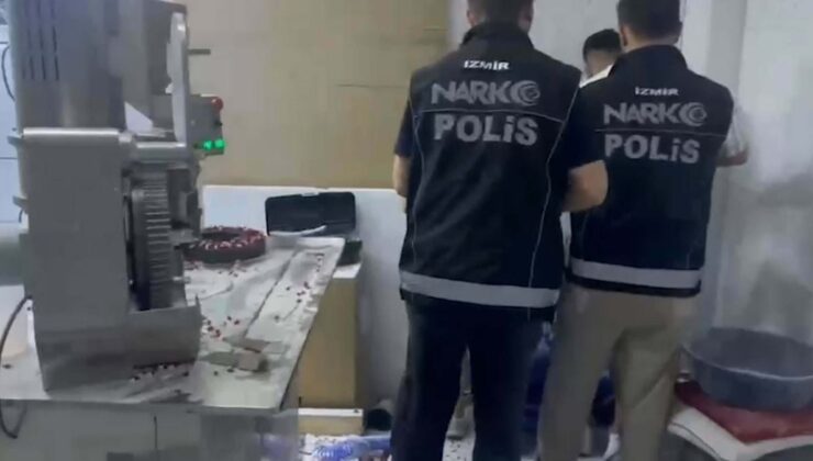 İzmir’de uyuşturucu imalathanesine dönüştürülen depoya operasyon
