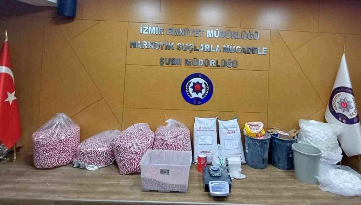 İzmir’de zehir tacirlerine büyük darbe: 121 bin 816 uyuşturucu nitelikli hap ele geçirildi