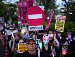 Japon Sivil Toplum Örgütlerinden, Hükümetin Nükleer Enerjili Denizaltılar Edinme Girişimlerine Tepki