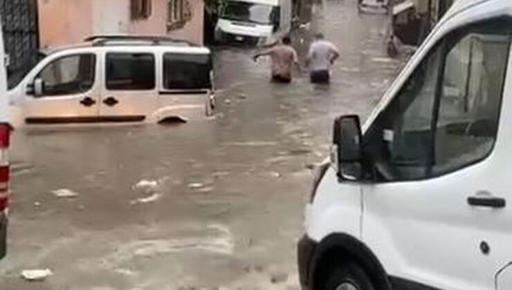 Kağıthane’de sağanak; ev ve iş yerlerini su bastı, araçlar sular altında kaldı / Yeni ek görüntüler