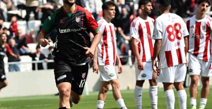 Karşıyaka, Ömer Faruk’la sözleşme uzatmak için görüşüyor
