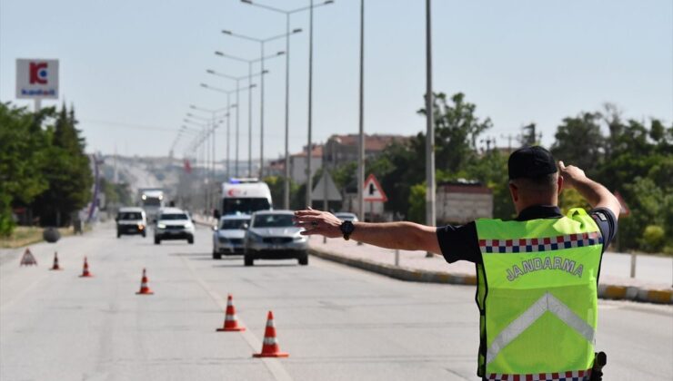 Konya-Ankara kara yolunda NATO Liderler Zirvesi kapsamında denetimler artırıldı
