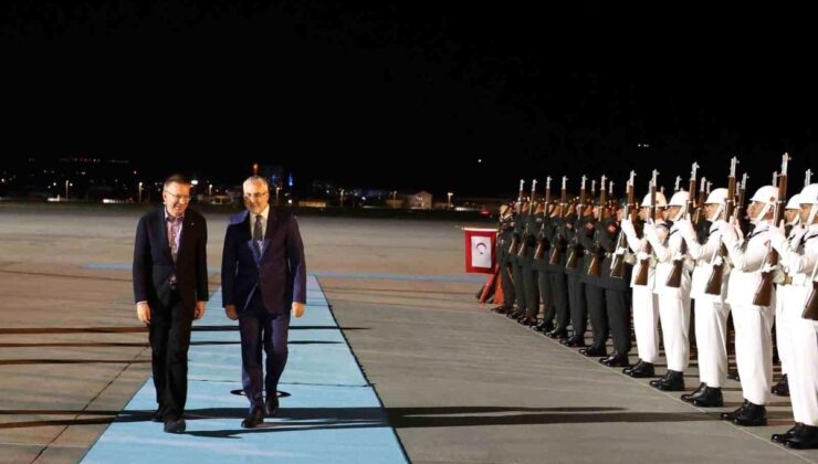 Letonya Cumhurbaşkanı Rinkevics NATO Zirvesi için Ankara’ya geldi