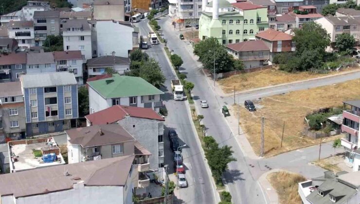 Mahalle sakinlerinden hafriyat kamyonu tepkisi: "Çocuklarımız tehlike altında"